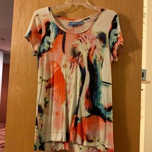 Vera Wang Short Sleeved Multi-Colored Knit Tee